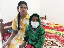 രക്താര്‍ബുധം ബാധിച്ച ഒമ്പത് വയസുകാരന്‍ ദുരിതത്തില്‍; വീടും സ്ഥലവുമില്ല... താമസം ലോഡ്‍ജിൽ!!