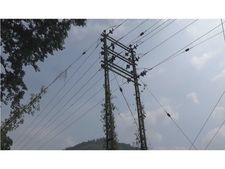 വൈദ്യുതിയെ പേടിക്കണം; വിദ്യാര്‍ത്ഥികള്‍ സുരക്ഷിതരല്ല! വെള്ളത്തൂവൽ സർക്കാർ സ്കൂളിലെ കുട്ടികൾ അപകട ഭീഷണിയിൽ