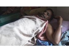 ഫോറസ്റ്റ് വാച്ചറെ അവശനിലിയില്‍ കണ്ടെത്തിയ സംഭവത്തില്‍ ദുരൂഹത!!! മൊഴിയില്‍ കൃത്യതയില്ല...ആക്രമിക്കപ്പെട്ടതാകമെന്ന നിഗമനത്തില്‍ പോലീസ് ....!!!