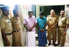 കോതമംഗലത്ത് കഞ്ചാവ് വേട്ട വില്‍പ്പന: വിദ്യാര്‍ത്ഥികള്‍ക്കും അന്യസംസ്ഥാന തൊഴിലാളികള്‍ക്കും!