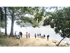 ഇടുക്കയിലുമുണ്ട് പൊന്‍മുടി: സഞ്ചാരികളുടെ ഇഷ്ട ഇടമാണ് പക്ഷേ  അടിസ്ഥാന സൗകര്യങ്ങള്‍ ഇനിയും അകലെ..!!!