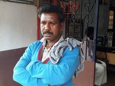 മരിച്ചെന്ന് കരുതിയയാള്‍ തിരിച്ചെത്തി: സംസ്‌ക്കരിച്ച മൃതദേഹം ആരുടേതെന്നറിയാതെ പ്രദേശവാസികളും പൊലീസും; നാട്ടുകാരെ ഞെട്ടിച്ച സംഭവം നടന്നത് വയനാട്ടിലെ പുല്‍പ്പള്ളിയില്‍