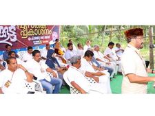 തിന്മകള്‍ നിറയുമ്പോള്‍ നന്മയുടെ പ്രതിരൂപങ്ങള്‍ നിലനില്‍ക്കണം : സമദാനി