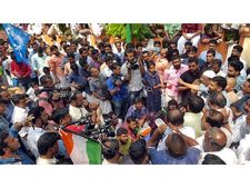 കെടി ജലീൽ ഇപ്പോൾ നടക്കുന്നത് മന്ത്രി ഫാൻസുകാരുടെ പിന്തുണയിൽ; രാജിയല്ലാതെ വേറെ വഴിയില്ലെന്ന് വിടി ബൽറാം