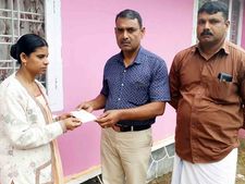 വയനാടിൽ രക്താര്‍ബുധം ബാധിച്ച് ലോഡ്ജിൽ ഒമ്പത് വയസുകാരൻ;  സഹായവുമായി നിരവധി സംഘടനകള്‍; കുടുംബത്തെ വാടകവീട്ടിലേക്ക് മാറ്റി