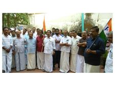 ഗ്രാമീണ മേഖലയിലെ തപാല്‍ ജീവനക്കാര്‍ അനിശ്ചിതകാല പണിമുടക്ക് ;വടകരയിൽ തപാല്‍ സംവിധാനം തടസ്സപ്പെട്ടു