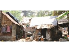 കല്ലുത്താന്‍കടവ് കോളനിയിലെ അവസ്ഥ പരിതാപകരം; ശുചിമുറിയില്ല.. ഓവുചാലില്ല.. ദേശീയ പട്ടികജാതി കമ്മീഷന്‍ സന്ദർശനം നടത്തി!!