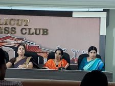 അയപ്പന്റെ കറുപ്പിനെ കമ്യൂണിസ്റ്റുകള്‍ക്കു പേടി; ശബരിമലയെ തകര്‍ക്കുക എന്നത് എന്നും സിപിഎമ്മുകാരുടെ ലക്ഷ്യമായിരുന്നുവെന്ന് മഹിളാമോര്‍ച്ച 