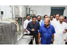 നീര കേരളത്തിന്റെ തനത് പാനീയം, പുതുബ്രാന്‍ഡില്‍ വിപണിയിലെത്തും,പ്രകൃതിദത്തമായ സ്വാഭാവികതയില്‍ വില്‍പന നടത്തണമെന്ന് കൃഷി മന്ത്രി  