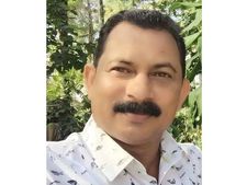 വയനാട് കൽപ്പറ്റയിൽ റിസോർട്ട് നടത്തിപ്പുകാരനെ കുത്തേറ്റ് മരിച്ച നിലയിൽ കണ്ടെത്തി
