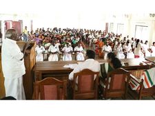  വനിതാമതില്‍ ചരിത്രസംഭവമാകും: മന്ത്രി എംഎം മണി.. ഇടുക്കിയില്‍ നിന്നും 45,000 സ്ത്രീകള്‍ പങ്കെടുക്കും...!!!