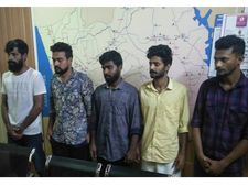 യുവാക്കളെ കെട്ടിയിട്ട് നഗ്നരാക്കി അക്രമിച്ച സംഭവം: മുഖ്യപ്രതികള്‍ അറസ്റ്റില്‍, സംഭവം വടകരയില്‍!