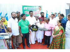  ആശ്രയമില്ലാത്ത പത്തു കുടുംബങ്ങള്‍ക്ക്  വീടൊരുക്കി  പെരിന്തല്‍മണ്ണ നഗരസഭ,  ഈകുടുംബങ്ങള്‍ താമസിച്ചിരുന്നത്  പൊട്ടിപൊളിഞ്ഞ വാടക വീടുകളിലും, ഷീറ്റ് മേഞ്ഞ പുറം പോക്കിലും