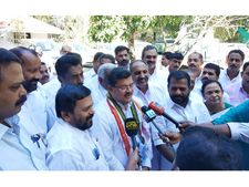 പിണറായി സർക്കാരിനെതിരെ രൂക്ഷ വിമർശനവുമായി മുകുൾ വാസ്നിക്; സര്‍ക്കാര്‍ സമീപനം നിരുത്തരവാദിത്വപരം, ബിജെപി അക്രമങ്ങൾക്ക് ജനപിന്തുണയില്ല!!