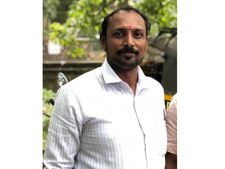  ഫേസ്ബുക്ക് ഫോട്ടോ വിനയായി: ഹര്‍ത്താല്‍ അക്രമം: ബിജെപി നേതാവ് വിമാനത്താവളത്തില്‍ അറസ്റ്റില്‍