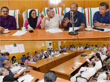 സര്‍ഫാസി നിയമ പ്രകാരമുള്ള ജപ്തി; കര്‍ഷകര്‍ക്ക് ആശ്വാസവുമായി കൃഷിമന്ത്രി; 21ന് വയനാട്ടില്‍ നിയമസഭാസമിതി സിറ്റിംഗ് നടത്തും