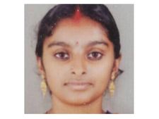 യുവതിയെ പടുതാക്കുളത്തില്‍   മരിച്ച നിലയില്‍ കണ്ടെത്തിയ സംഭവത്തില്‍ ഭര്‍ത്താവ് അറസ്റ്റില്‍.