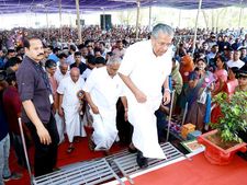 കേരളത്തിലെ വികസനത്തിനു കാരണം ജനകീയ ഇടപെടലുകൾ കേരള മോഡൽ;  ജനകീയ കൂട്ടായ്മയുടെ ഭാഗമായാണ് നവകേരള മിഷന്റെ ഓരോ മിഷനുകളും പ്രവര്‍ത്തിക്കുന്നതെന്ന് മുഖ്യമന്ത്രി