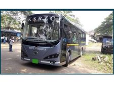 കന്നിയാത്രയിൽ തന്നെ കേടായി; ഉദ്ഘാടന ദിവസം തന്നെ യാത്രക്കാരെ കുടുക്കി സംസ്ഥാന സർക്കാരിന്റെ ഇലക്ട്രിക്ക് ബസ്