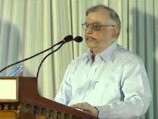 തൊഴില്‍ മേഖലയില്‍ കേരളം മറ്റുള്ളവര്‍ക്കു മാതൃക; വിദ്യാസമ്പന്നരായ തൊഴില്‍ രഹിതര്‍ കേരളത്തില്‍ ധാരാളമുണ്ടെന്ന് ഗവര്‍ണര്‍ പി സദാശിവം 