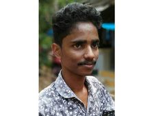 കോളജിലേക്ക് പോയ വിദ്യാര്‍ത്ഥി  കെട്ടിടത്തില്‍ നിന്നും വീണു മരിച്ച നിലയില്‍, സംഭവം മലപ്പുറത്ത്