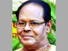 ചാലക്കുടിയില്‍ ഇന്നസെന്റ് പ്രചാരണം തുടങ്ങി: പ്രതിപക്ഷത്ത് അനിശ്ചിതത്വം