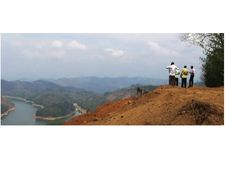 കള്ളിമാലിയിലെ അനധികൃത നിര്‍മ്മാണം തടഞ്ഞു...!!! റവന്യൂ വകുപ്പ് സ്റ്റോപ്പ് മെമ്മോ നൽകി ...!!!