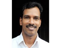 ബിജെപിക്ക്  കോഴിക്കോട് അഡ്വ. പ്രകാശ് ബാബു:പാര്‍ട്ടിയിറക്കിയത് യുവമോര്‍ച്ച നേതാവിനെ!! മത്സരച്ചൂട്!!