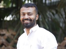 വടകരയിൽ കോണ്‍ഗ്രസിനും ബിജെപിക്കും സ്ഥാനാര്‍ഥിയായില്ല; പ്രതീക്ഷയോടെ സ്വതന്ത്രസ്ഥാനാര്‍ഥി സിഒടി നസീര്‍