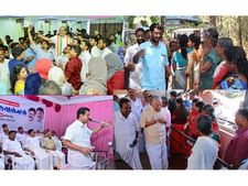 ലീഗ് കോട്ടകള്‍ സുരക്ഷിതമാക്കാന്‍ പ്രചരണം ശക്തമാക്കി മുസ്ലിം ലീഗ്: വിട്ടുകൊടുക്കാതെ എല്‍ഡിഎഫ്