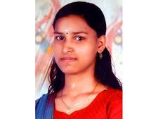   എട്ടു മാസം ഗര്‍ഭിണിയായ 23വയസ്സുകാരി തൂങ്ങി മരിച്ചു, സംഭവം മലപ്പുറം മൂത്തേടത്ത്
