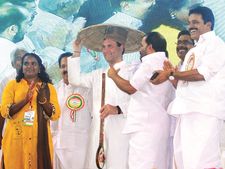 അധികാരത്തില്‍ വന്നാല്‍ മത്സ്യത്തൊഴിലാളി  മന്ത്രാലയം; നിങ്ങളുടെ ശബ്ദം ഡല്‍ഹിയില്‍ കേള്‍ക്കാന്‍ സംവിധാനമുണ്ടാകുമെന്ന് രാഹുല്‍ 