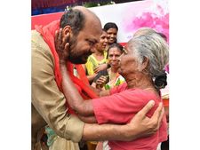 രാജനഗരിയിൽ രാജീവ്; സ്നേഹത്തിന് പകരം തരാന്‍ ഈ വിശ്വാസം മാത്രമെന്ന് രാജീവ്