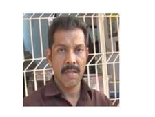    പോലീസ് ഉദ്യോഗസ്ഥൻ ചമഞ്ഞ് സ്‌റ്റേഷനിലേക്ക് ഫോൺ വിളി: മോഷ്ടാവ് പിടിയിൽ, സംഭവം കോഴിക്കോട്!!  