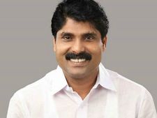 രാഹുൽ വരുന്നത് കേരളത്തിനു ലഭിക്കുന്ന സുവർണാവസരം, പിന്മാറുന്നത് പൂർണമനസോടെ ടി സിദ്ദീഖ്