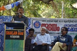  അഭിമാനിക്കാം ഇവരെയോര്‍ത്ത്, നിര്‍ധന കുടുംബങ്ങള്‍ക്ക് കാലിക്കറ്റ്  യൂണിവേഴ്‌സിറ്റിക്ക് കീഴിലെ എന്‍എസ്എസ് വിദ്യാര്‍ഥികള്‍ നിര്‍മിച്ചു നല്‍കിയത് 99 വീടുകള്‍,  ചികിത്സക്കായി വീട് വിറ്റ വിജയലക്ഷ്മിക്കും അവസാനം വീട് നല്‍കി