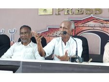 മാറ്റം വേണമെങ്കില്‍ സായുധ വിപ്ലവം അനിവാര്യം: ഗ്രൊവാസു