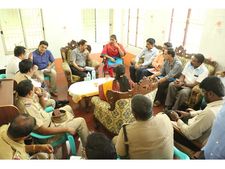 വോട്ടര്‍മാര്‍ തമിഴ്‌നാട്ടില്‍ നിന്നും ഇരട്ട വോട്ട് ചെയ്യാന്‍ കേരളത്തിലെത്താന്‍  സാധ്യത;  തടയാന്‍ കര്‍ശന നടപടി!!!