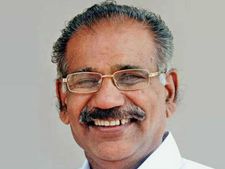 പണിമുടക്കുമായി  അന്തര്‍ സംസ്ഥാന ബസ് ഓപ്പറേറ്റര്‍മാര്‍: പേടിക്കില്ലെന്ന് ഗതാഗതമന്ത്രി 