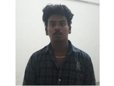 ലിഫ്റ്റ്‌ ചോദിച്ച് കഞ്ചാവ് കടത്താൻ ശ്രമം; കൈ കാണിച്ചത് എക്സൈസുകാരന്, ഒന്നേകാൽ കിലോ കഞ്ചാവുമായി  കൗമാരക്കാരൻ പിടിയിൽ