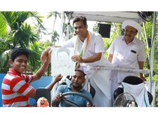 രാഹുൽ ഗാന്ധിയെ വരയ്ക്കണം, വയനാട്ടിൽ പോകണം അത് നേരിട്ട് കൊടുക്കണം... എന്താണ് ഹൈബിയോടുള്ള താൽപ്പര്യം?  ഹൈബിച്ചേട്ടൻ സൂപ്പറാ... ജെറി പറയുന്നു