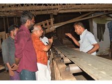 കോഴിക്കോട്ട് തലങ്ങും വിലങ്ങും വ്യക്തിഹത്യ ആരോപണം: ഇത്തവണ എൽഡിഎഫ് വക