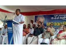 അമിതാഷായ്‌ക്കെതിരെ മുഖ്യമന്ത്രി; പാക്പരാമര്‍ശനം വര്‍ഗീയ വിഷം തുപ്പുന്നതെന്ന് പിണറായി വിജയന്‍ 