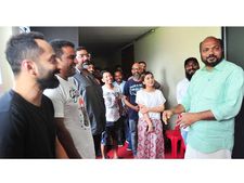 എറണാകുളത്ത് വോട്ട് പിടിക്കാന്‍ രാജീവിന്റെ ആപ്പ്: കളമശേരിയില്‍ ഉജ്ജ്വല വരവേല്‍പ്പ്
