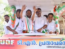 നോട്ട് നിരോധനത്തിലൂടെ 15 കോടി തൊഴില്‍ നഷ്ടപ്പെട്ടു; യുപിഎ ഇത്തവണയും ജനക്ഷേമ പ്രവര്‍ത്തനങ്ങളുടെ മാനിഫെസ്‌റ്റോയുമായാണ് ജനങ്ങള്‍ക്കിടയിലേക്കിറങ്ങുന്നതെന്ന് മുല്ലപ്പള്ളി രാമചന്ദ്രന്‍ 