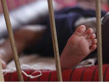 ഏലൂരില്‍ മൂന്നു വയസുകാരൻ മർദനമേറ്റു മരിച്ച സംഭവം: അന്വേഷണം അമ്മയുടെ മുൻ ബന്ധത്തിലേക്ക്! 
