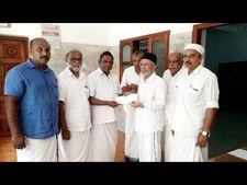 കൊടിഞ്ഞി പ്രദേശത്തിന്റെ  മതേതരത്വത്തിന്റെ പ്രതീകം; മലപ്പുറം ജില്ലാ പഞ്ചായത്ത് പ്രസിഡണ്ട് എപി ഉണ്ണികൃഷ്ണന്റെ ഒരുമാസത്തെ ശമ്പളം  കൊടിഞ്ഞി പള്ളിയുടെ  നിര്‍മ്മാണത്തിന്...