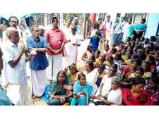  തൊവരിമല ഭൂസമരം: പിന്തുണയുമായി കൂടുതല്‍ നേതാക്കളെത്തി, സര്‍ക്കാരിനെതിരെ രൂക്ഷവിമര്‍ശനവുമായി ആദിവാസിഗോത്രമഹാസഭാ നേതാവ് ഗീതാനന്ദന്‍