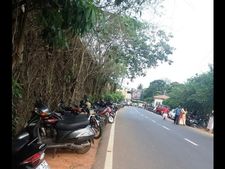 ഒരു തുണ്ടു ഭുമി പോലും പാർക്കിംഗിനായി ഇല്ലാതെ ആലപ്പുഴ കെഎസ്ആര്‍ടിസി; സൗകര്യമൊരുക്കാതെ ജനങ്ങളെ പിഴിഞ്ഞ് അധികൃതർ, ദിവസേന ഇരുചക്രവുമായെത്തുന്നത് നൂറു കണക്കിന് യാത്രക്കാർ!!