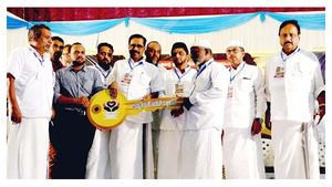  എന്റെ ഉസ്താദിനൊരു വീട്;  നിര്‍ധനരായ മദ്രസ അധ്യാപകര്‍ക്ക് സൗജന്യമായി വീട് നിര്‍മിച്ചു നല്‍കുന്നു